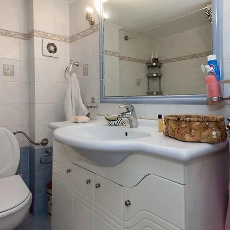 Urban Cosy 2 Bd Apt Near Metro With Balcony * Athens