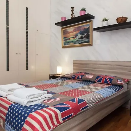 Apartment Urban Cosy 2 Bd Apt Near Metro With Balcony Athens